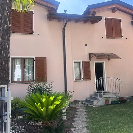 Casa Fabio - Larihome A06 شقة *
